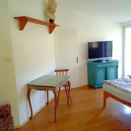 דירה Idyllisches Haus Mit Garten Und Saunahuette In Der *