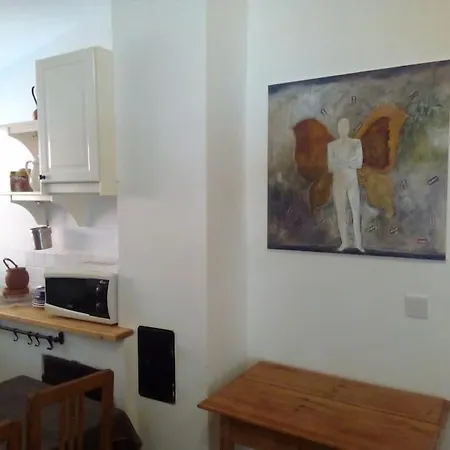 Idyllisches Haus Mit Garten Und Saunahuette In Der