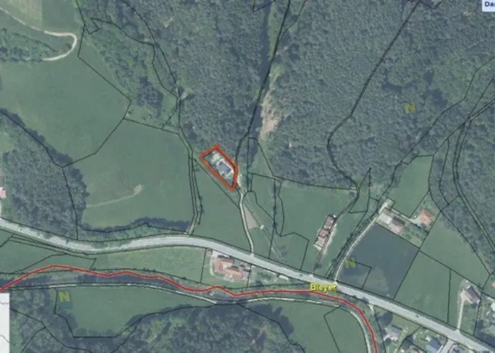 Lägenhet Idyllisches Haus Mit Garten Und Saunahuette In Der *